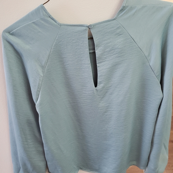 Silk Satin Teal Aqua Blue Dress Shirt Blouse - Picture 5 of 6